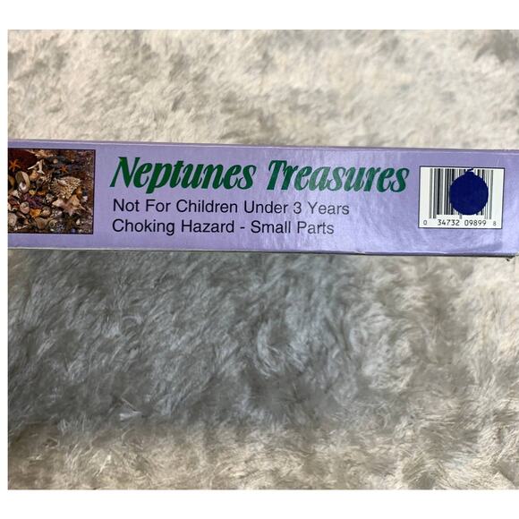 Neptune's Treasure Shell Photography Puzzle 500+ Piece - Picture 5 of 6